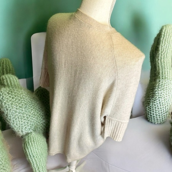 Dtlm Don’t Label Me 100% Cashmere Heathered Tan Short Sleeve Button-Up Cardigan - Picture 10 of 14